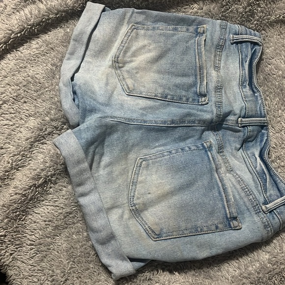 Size medium - Picture 2 of 3